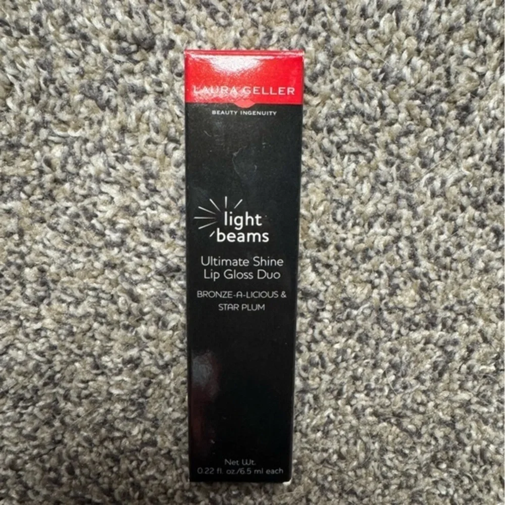 Laura Geller Light Beams Lip Gloss - Bronze-a-licious & Star Plum